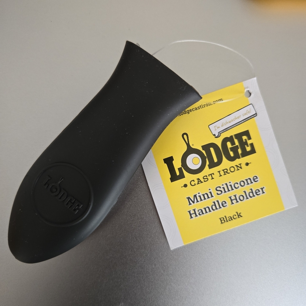 Lodge Black Mini Silicone Handle Holder